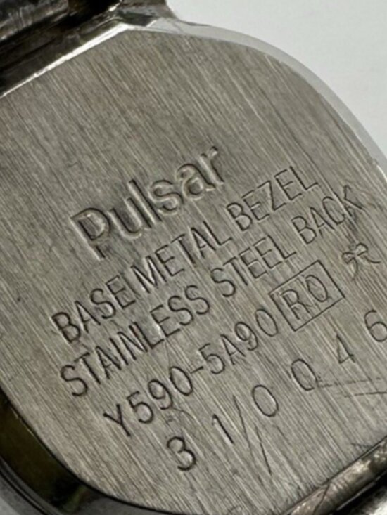 VTG.  Pulsar Womens Watch Silver Tone Fluted Bezel Safety Chain New Battery 6\